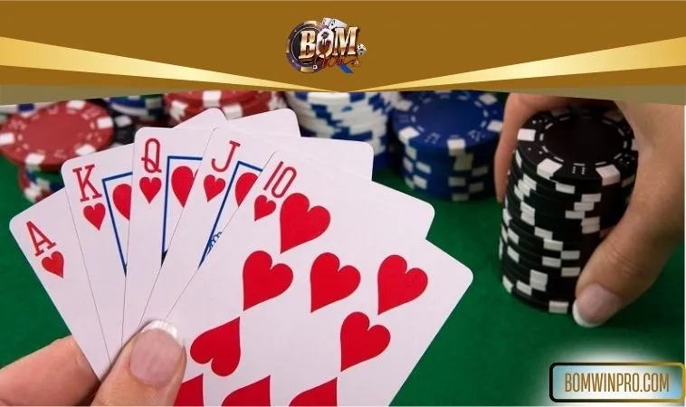 Thùng phá sảnh là gì trong Mậu Binh? Thùng phá sảnh là gì trong Mậu Binh?